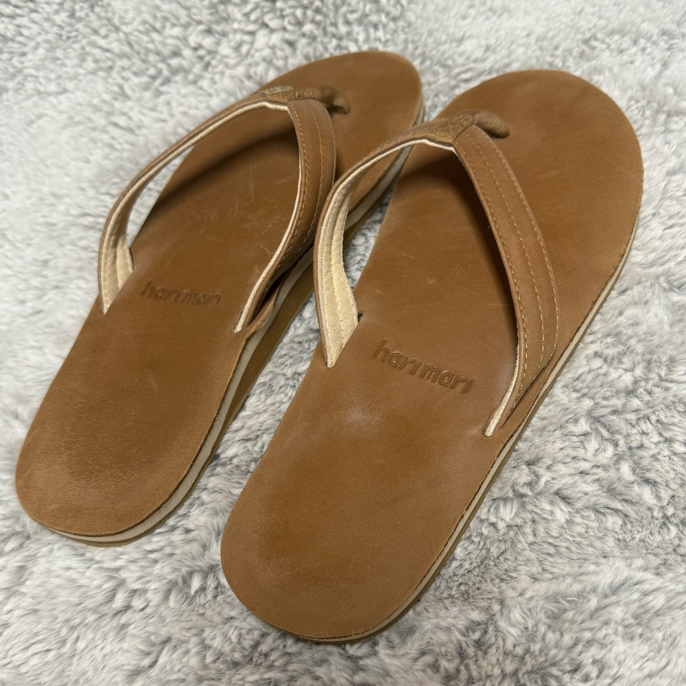 Hari Mari Leather Women's Flip Flops - Picture 3 of 4